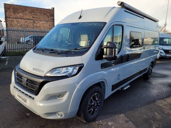 vantage-ora-2026-model-985