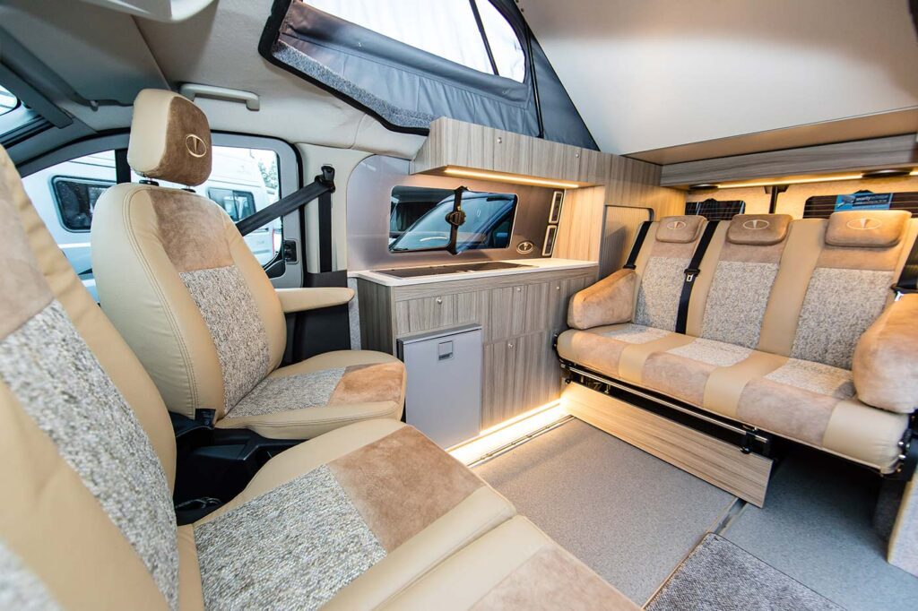 campervan-interior-2